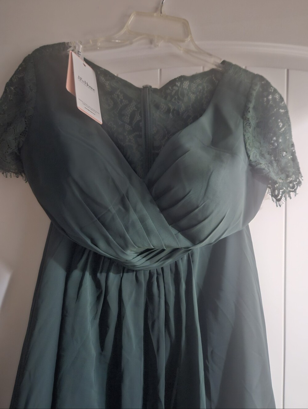 JJs House Forest Green Lace-Shoulder Chiffon Gown NWT size 14
